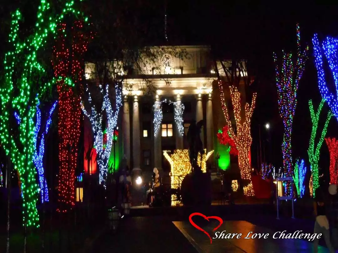 Courthouse Square Christmas
