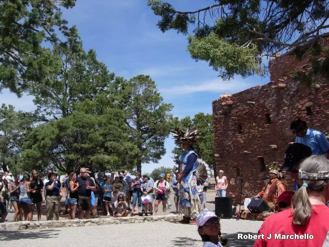 Dancers at Hopi House