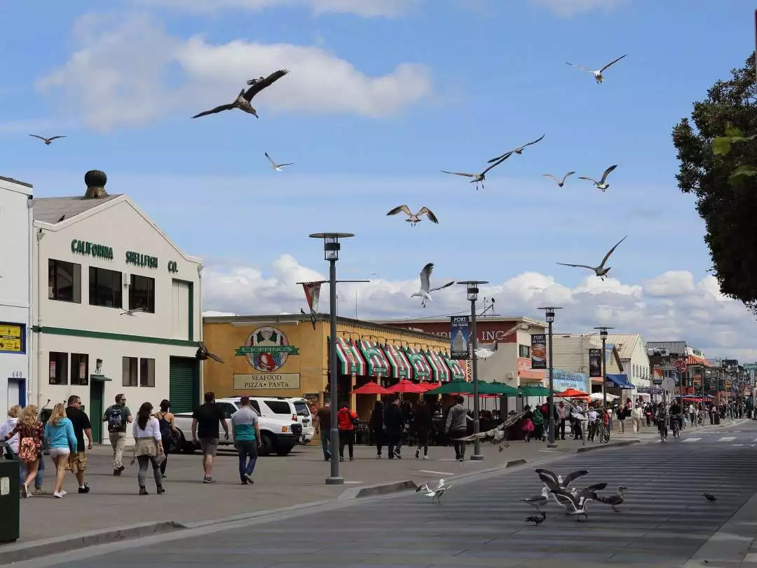 Cannery Row Monterey image by thuyhugens from Pixabay