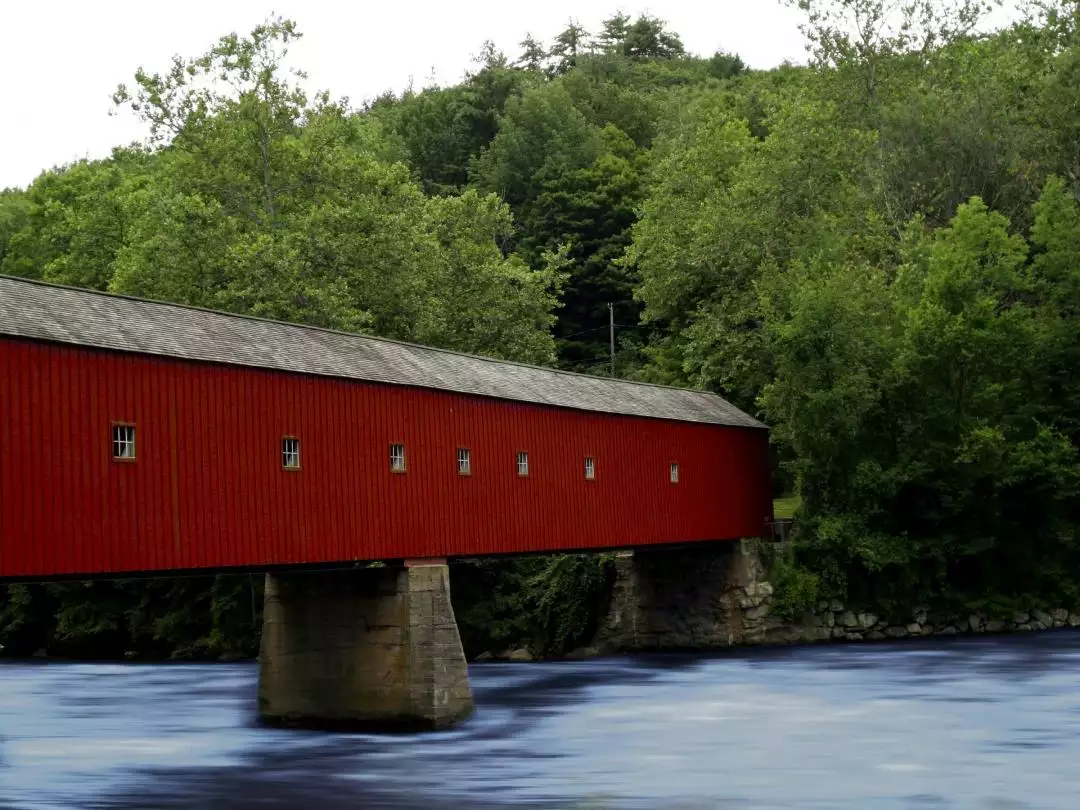 Covered Bridge in Connecticut image by fatdogcreatives from Pixabay