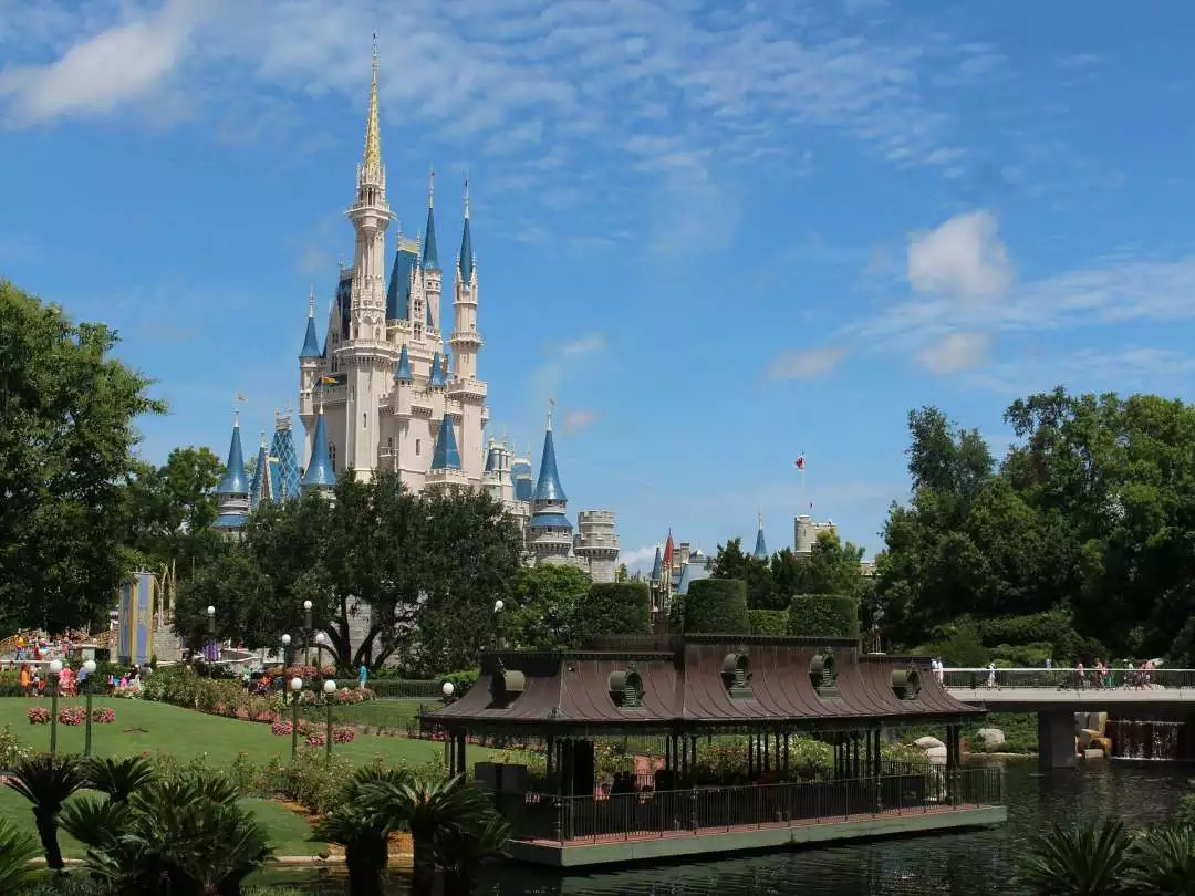 Walt Disney World image by stinne24 from Pixabay