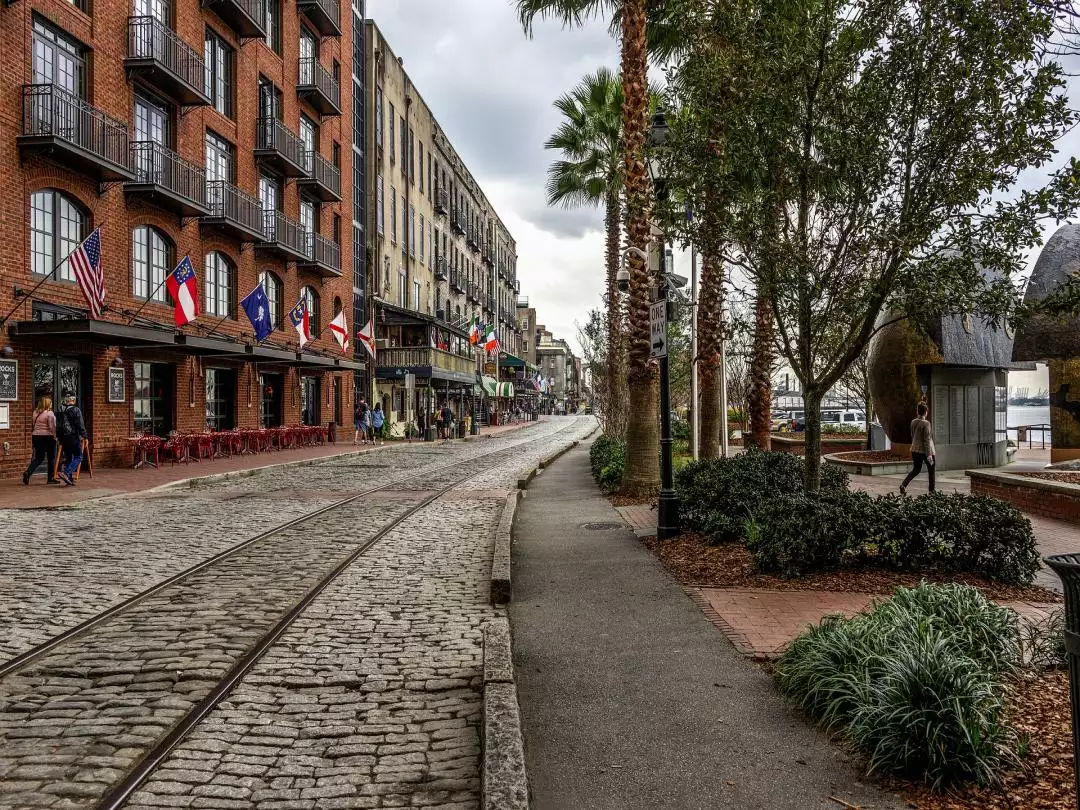 Savannah Georgia River Street image by stanbalik from Pixabay