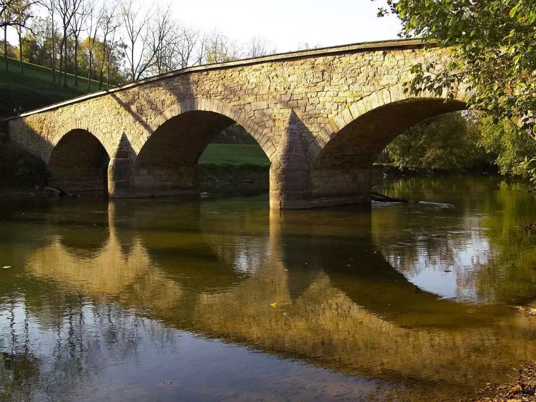 Antietam Burnside Bridge image by David Mark from Pixabay