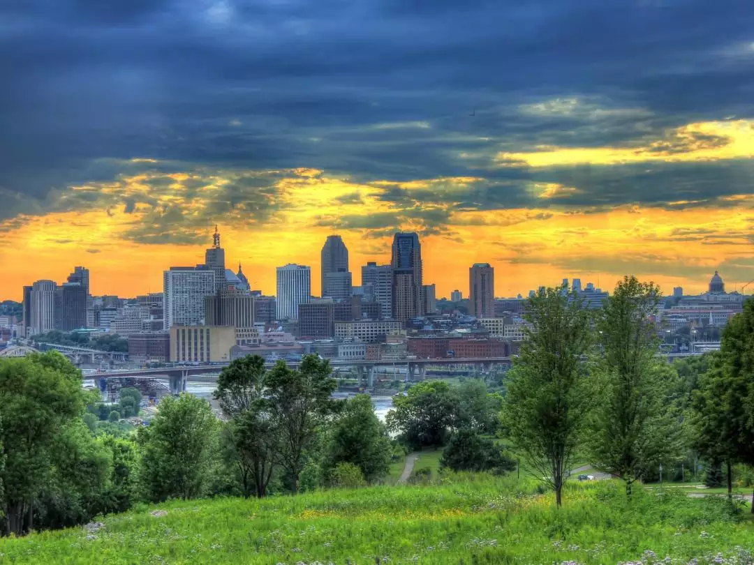 St Paul Skyline image by Yinan Chen from Pixabay