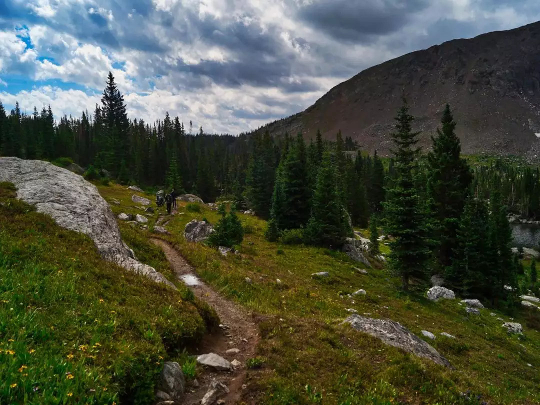 Missouri Lake Trail image by Mark Friend from Pixabay