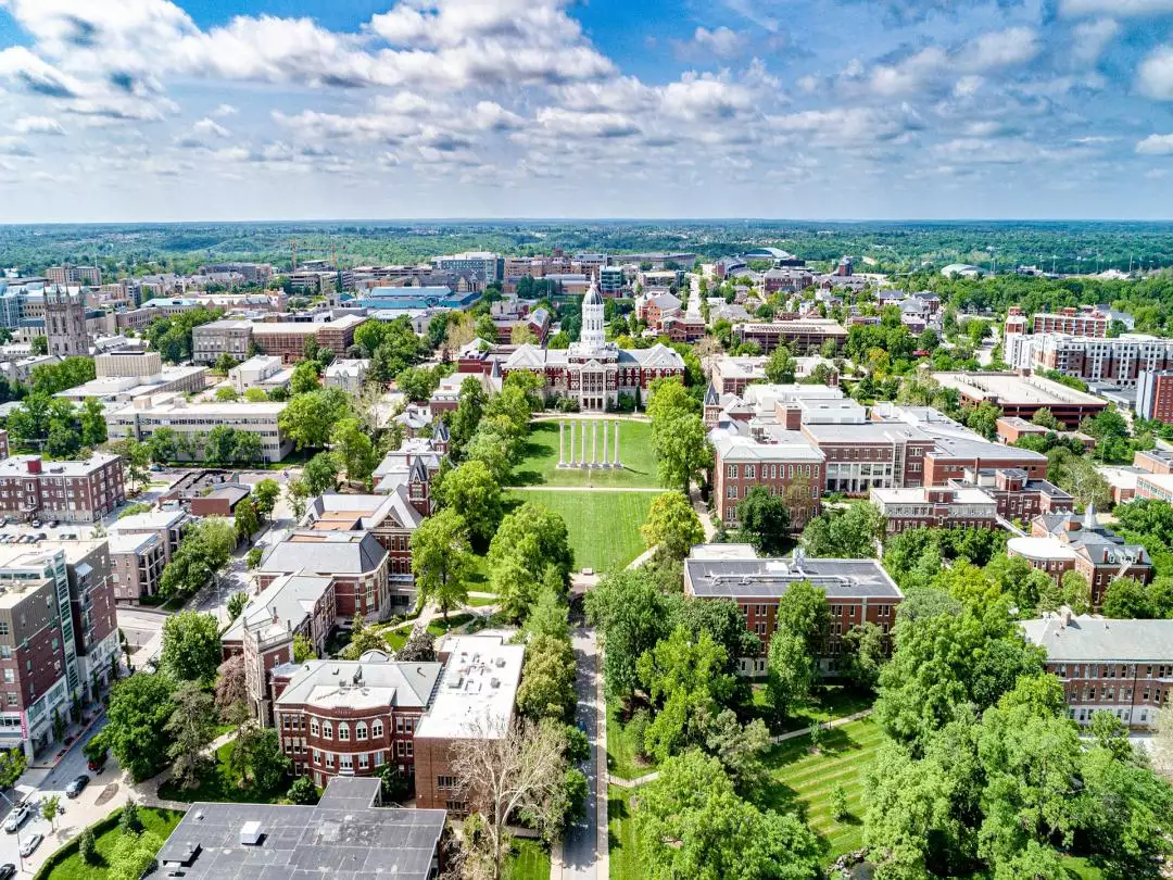 University of Missouri image by Mike Gattorna from Pixabay