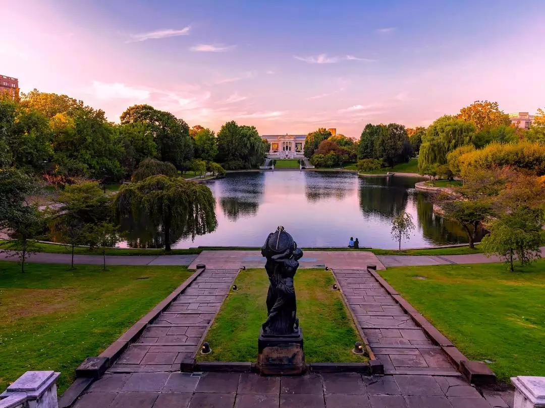 Museum of Art Cleveland image by David Mark from Pixabay