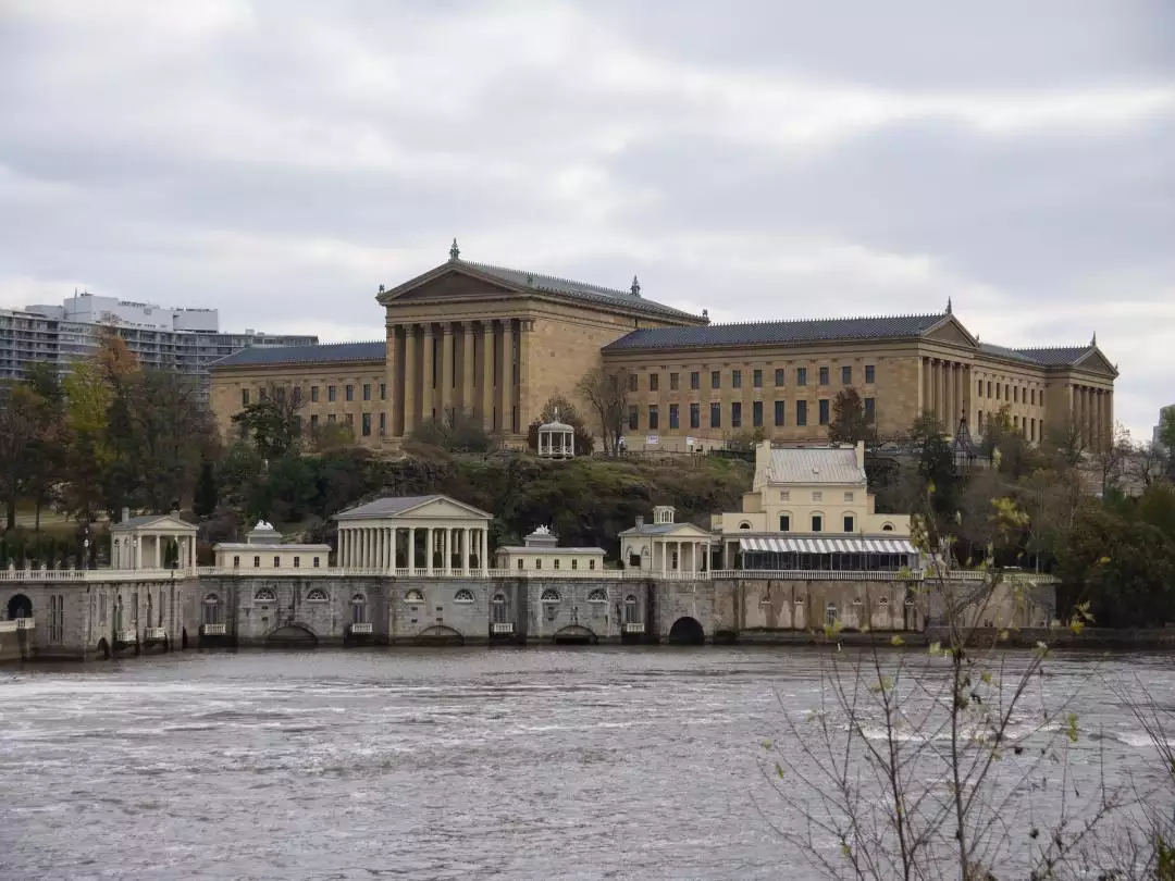 Philadelphia Art Museum image by Bruce Emmerling from Pixabay